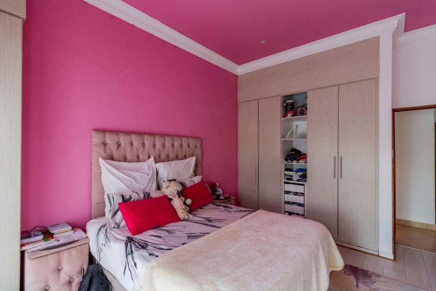 4 Bedroom Property for Sale in Xanadu Eco Park North West